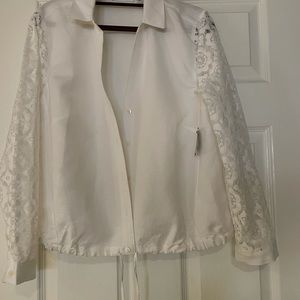 White. Raffael blouse LP. NWT